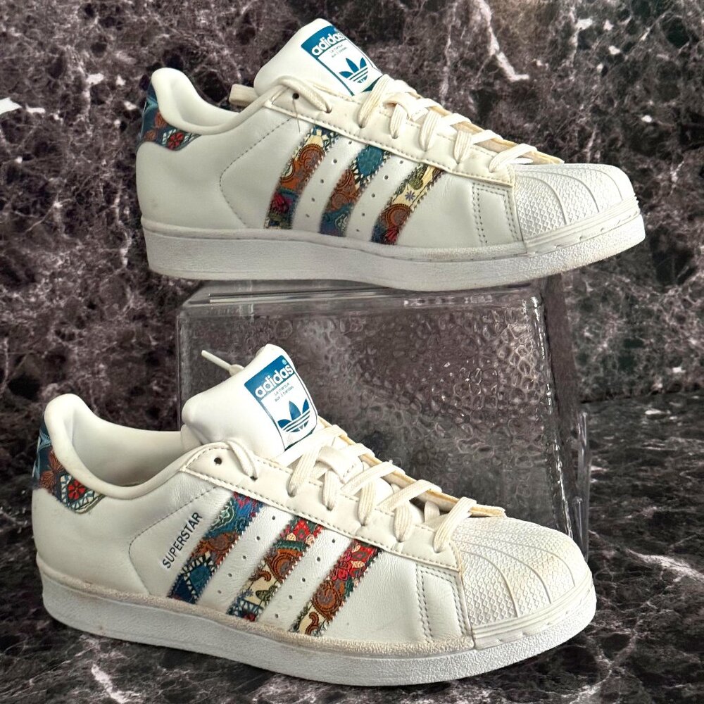 Adidas Superstar Sneakers – White with Paisley Detail – Women's Size 9